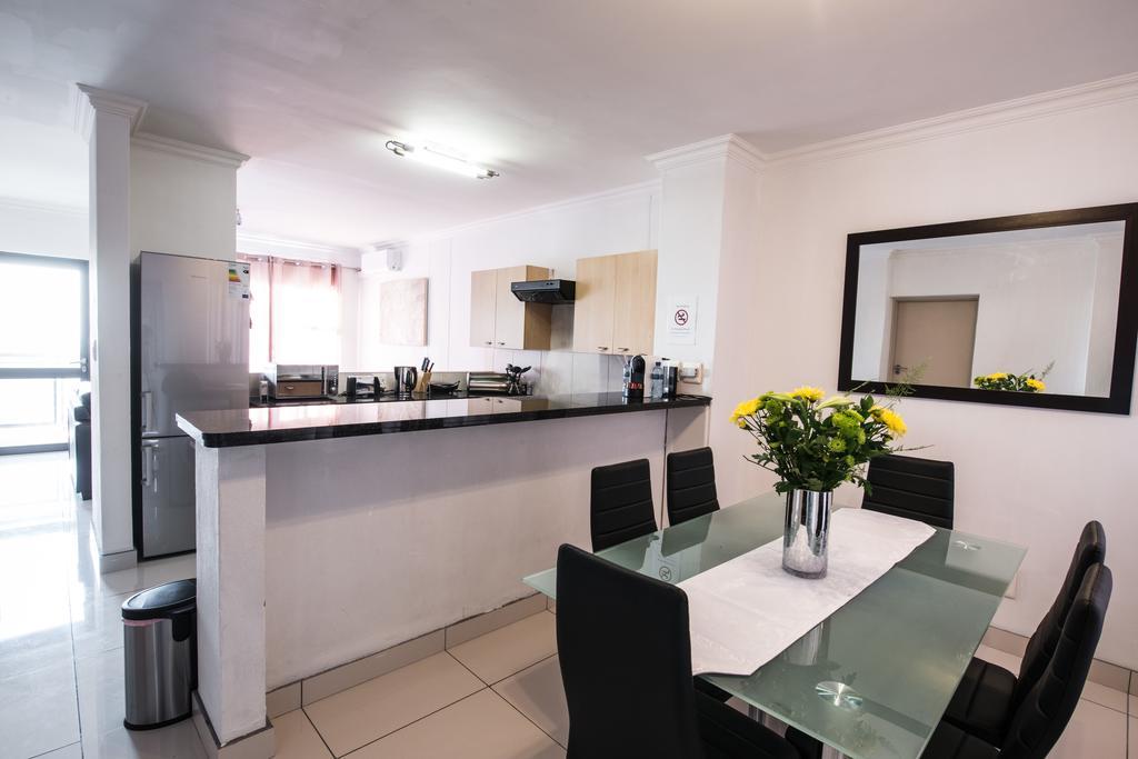 Prestige Apartments Sandton At Westpoint Johannesburg Szoba fotó